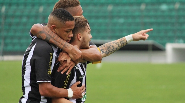 Figueirense bate o Blumenau em jogo atrasado e reassume o segundo lugar na  Copa Santa Catarina – O Cancheiro